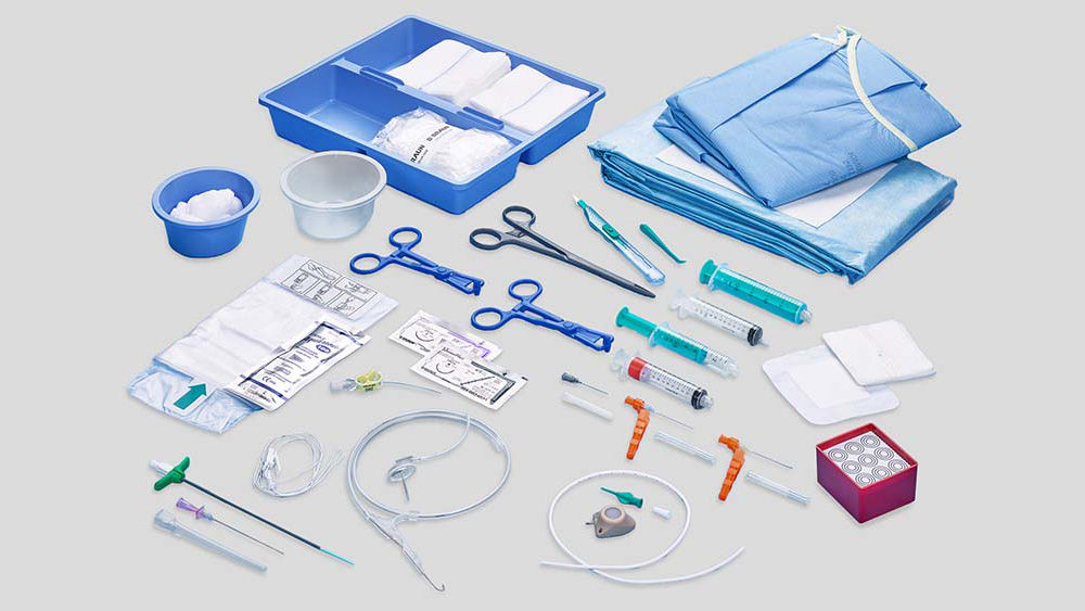 Innehåll i det anpassade setet för interventionell diagnostik och vaskulär behandling